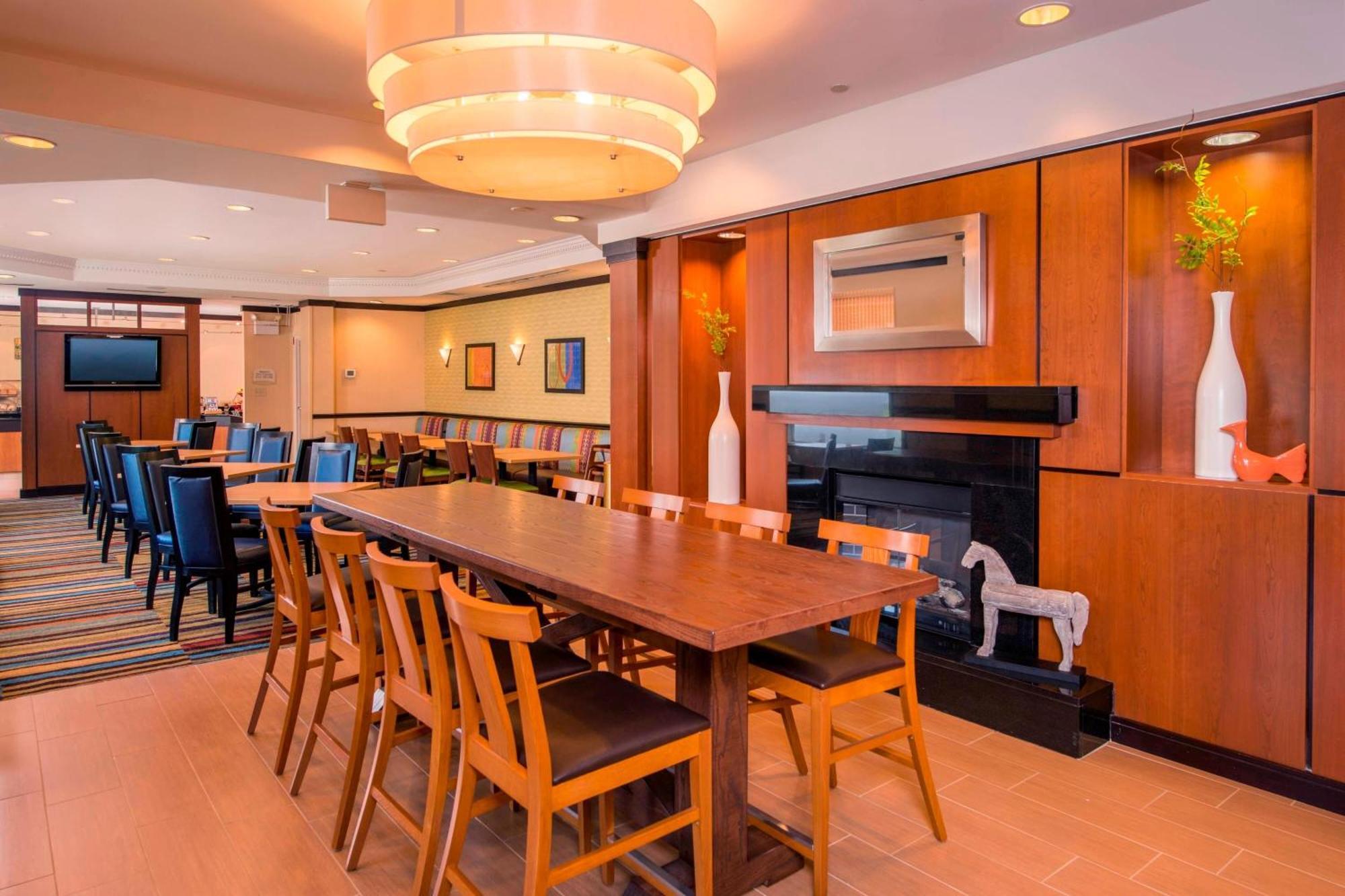 Fairfield Inn Dulles Airport שנטילי מראה חיצוני תמונה